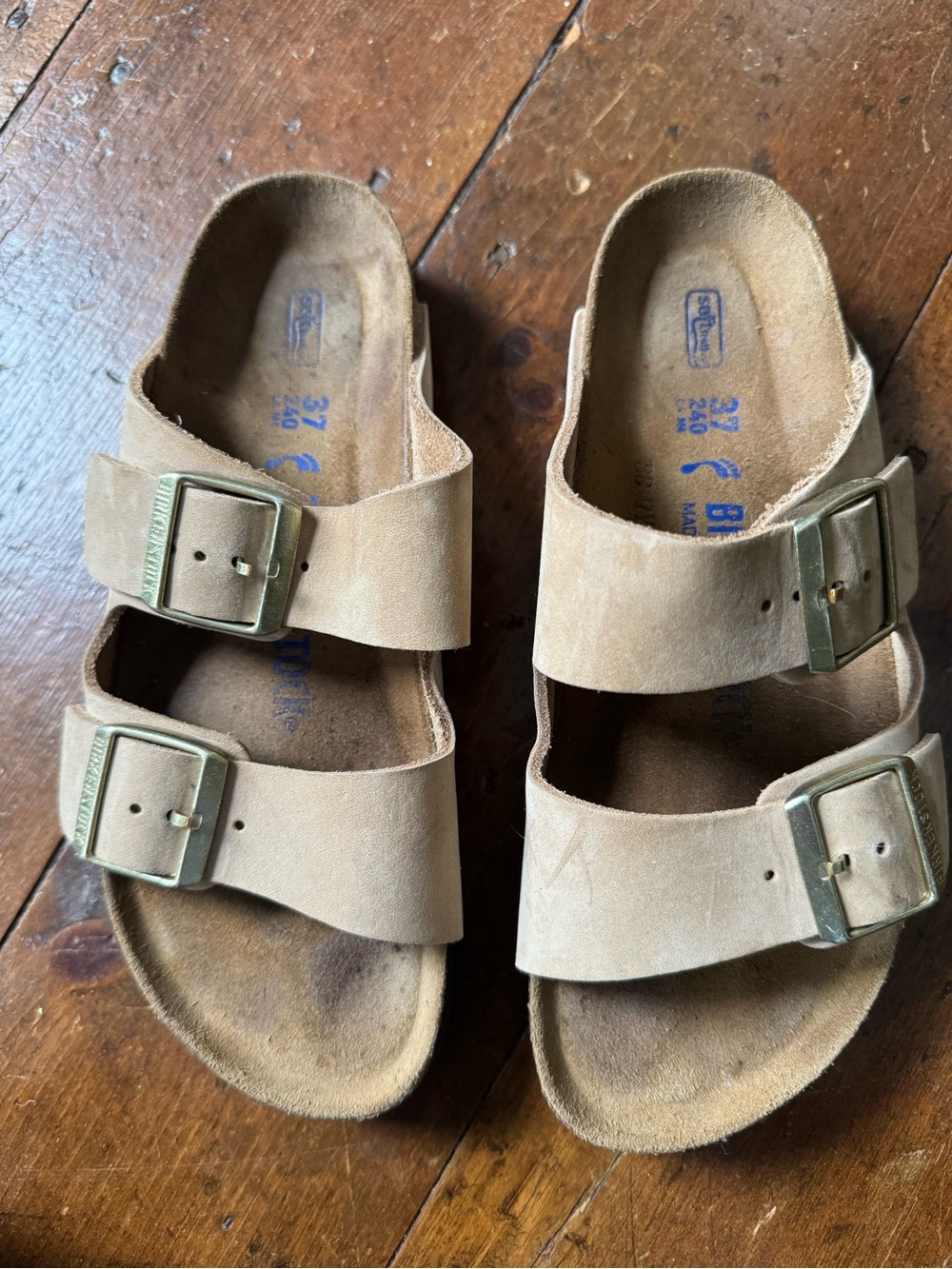 Birkenstock Arizona Sandals in Sandcastle Nubuck women’s 37